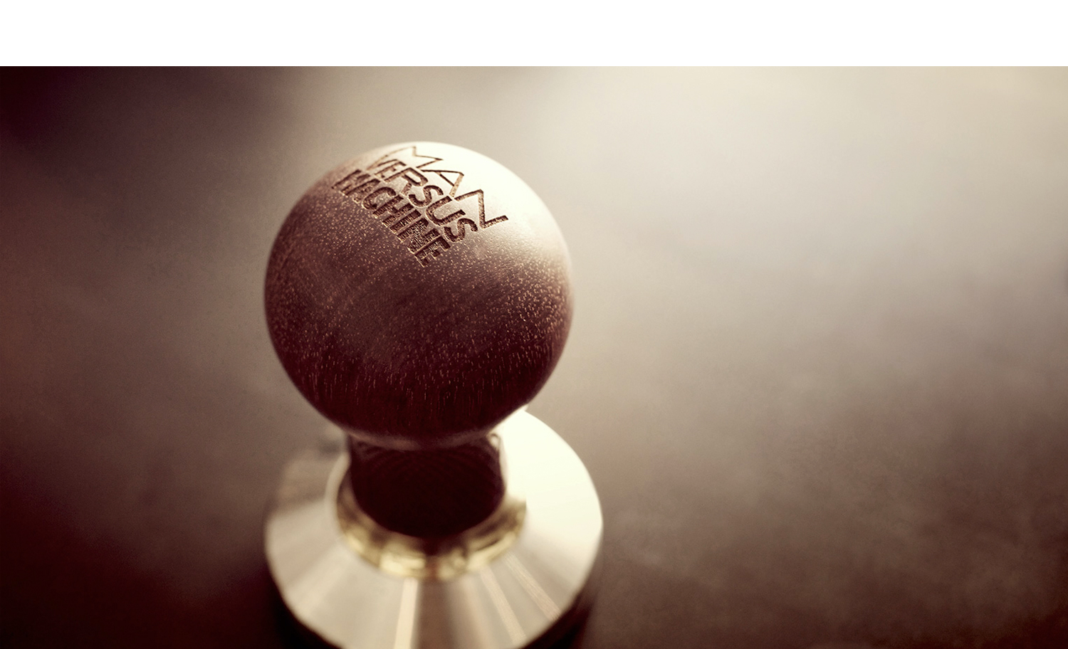 1500x912 Contino MvsM spread 02c