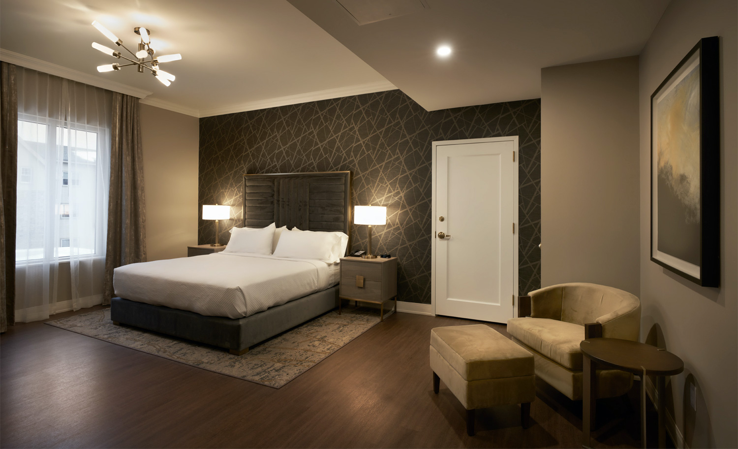 Chateau Grande Hotel Roomview