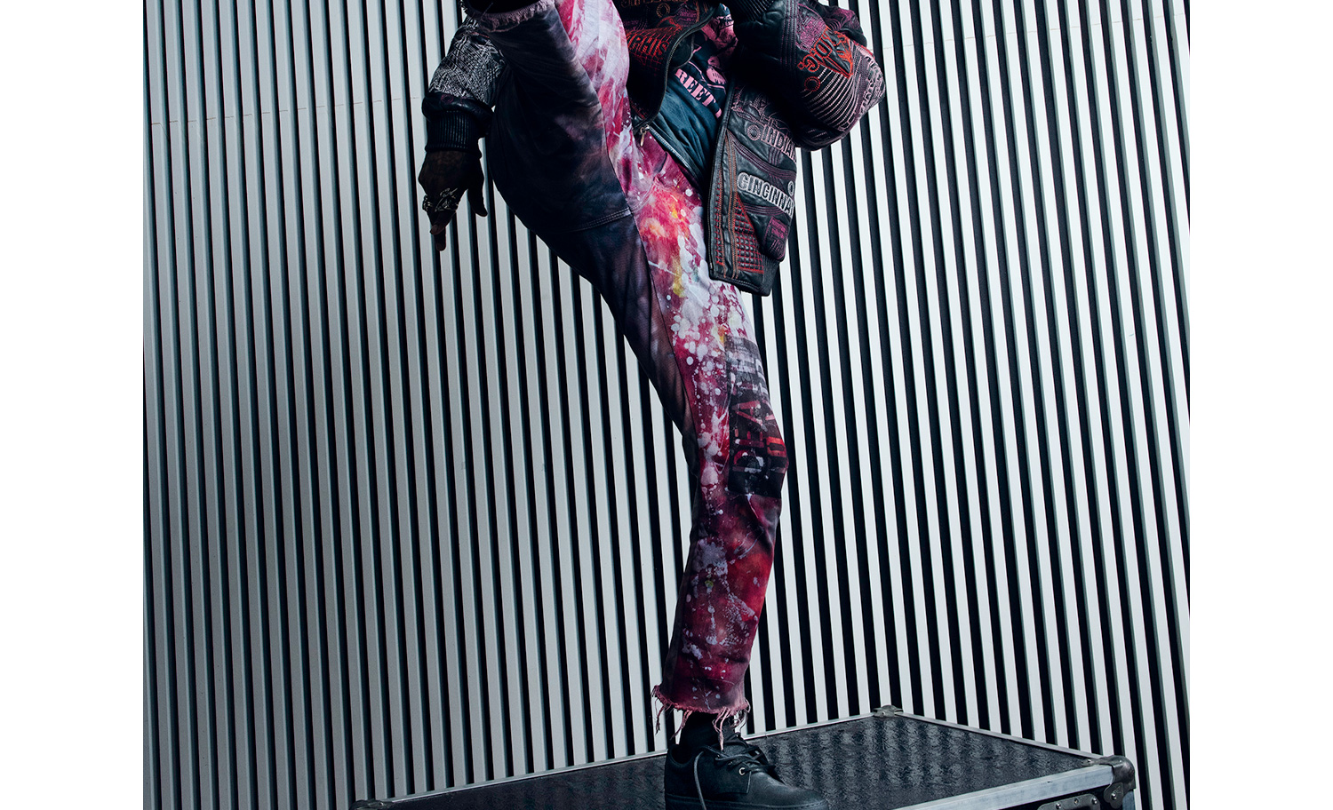 1500x912 ZoeRain WolverineVic 10